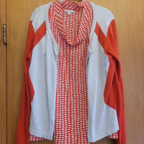 CAbi Hourglass Cardigan Red and Oatmeal #192 Size M - Picture 4 of 5